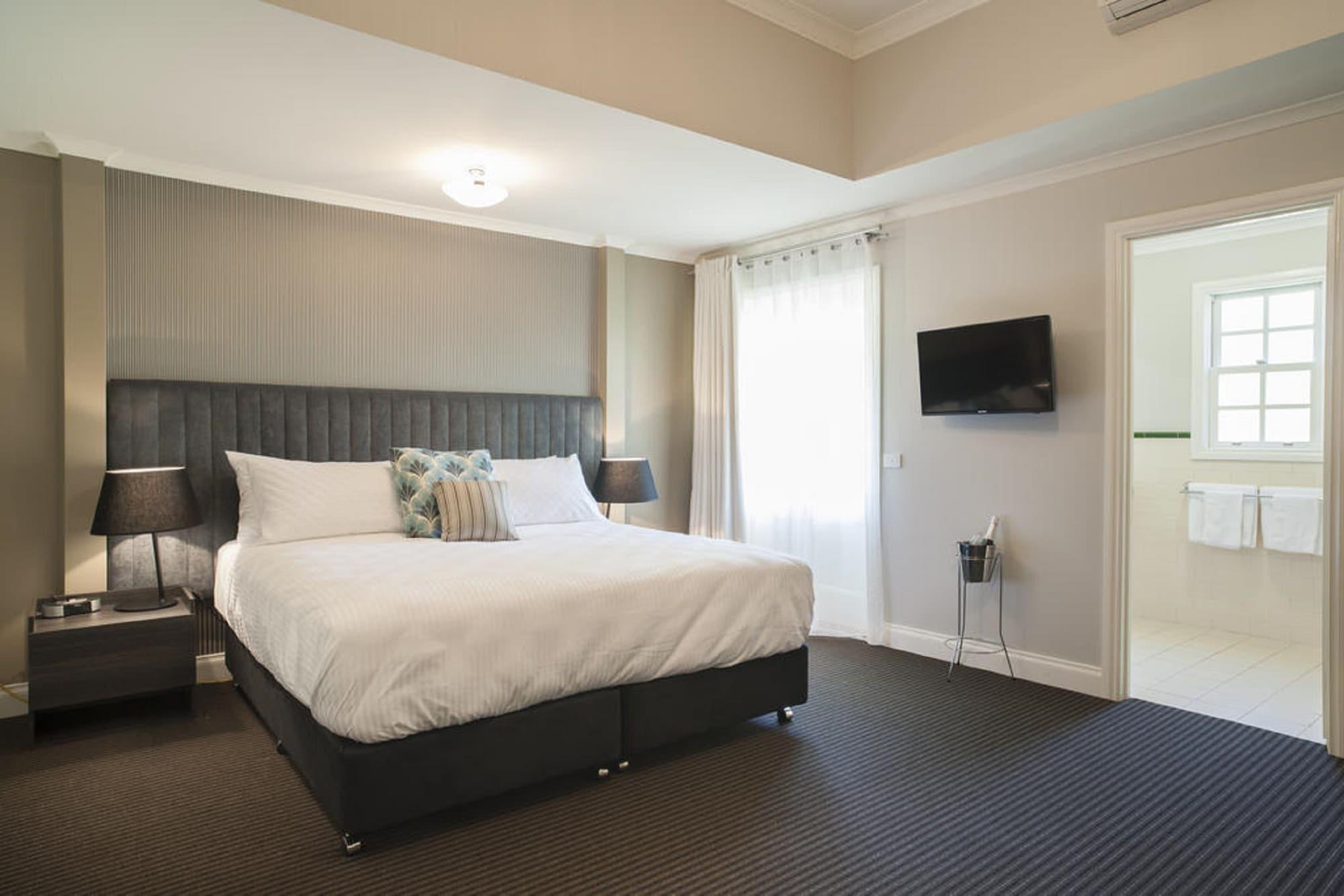 Oscar'S On The Yarra Hotel Warburton Eksteriør billede