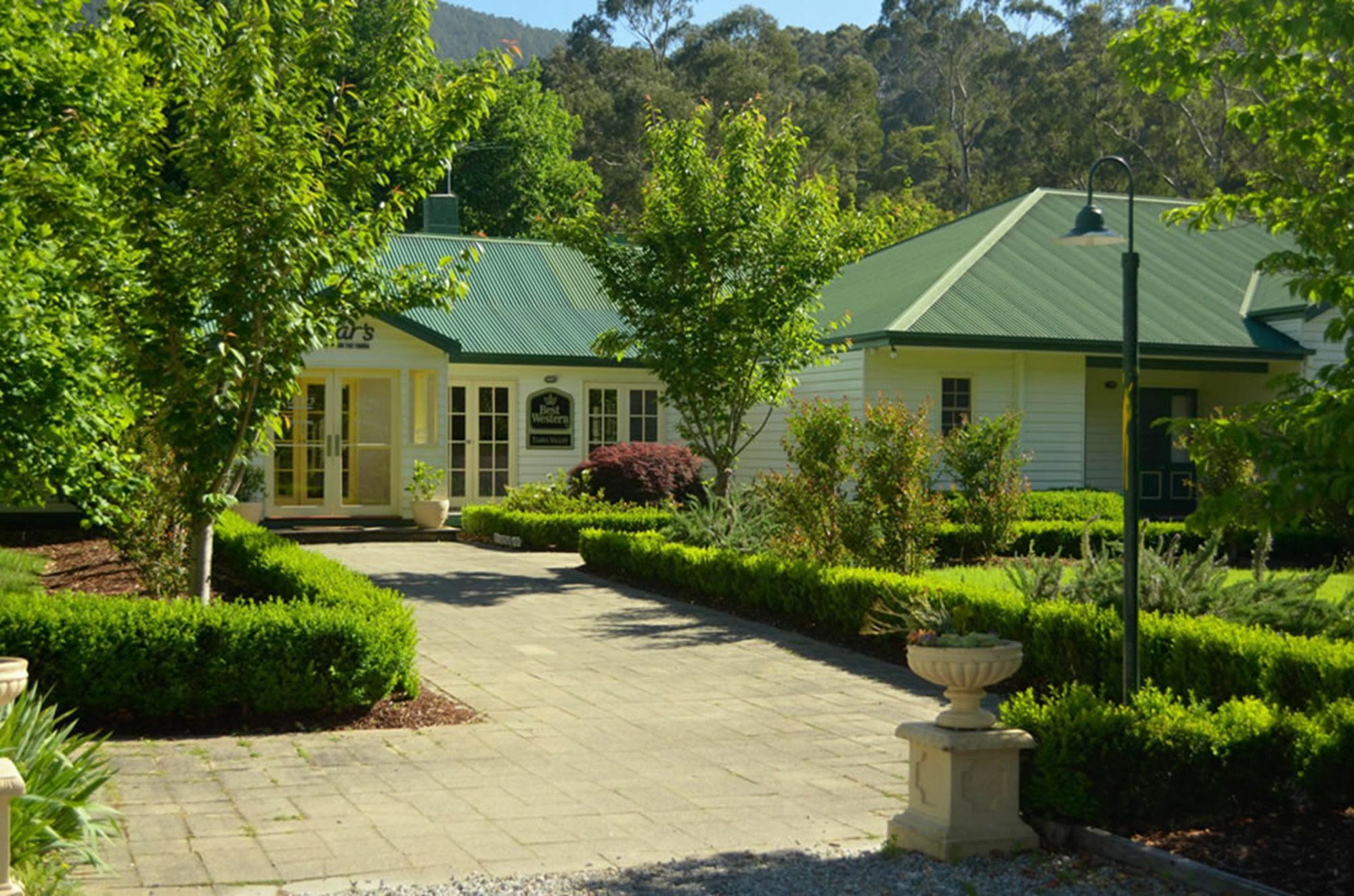 Oscar'S On The Yarra Hotel Warburton Eksteriør billede